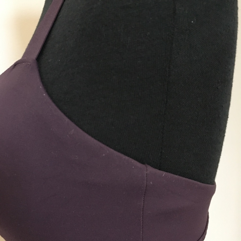 Athleta Lotus Sports Bra in Plum, S - Picture 5 of 11